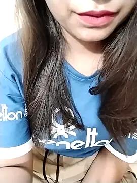 Yourr_Dimple_Queen from StripChat is Freechat