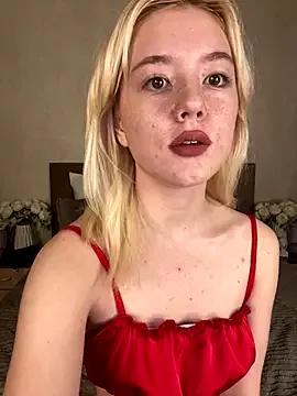 YourSunshine__ from StripChat is Freechat