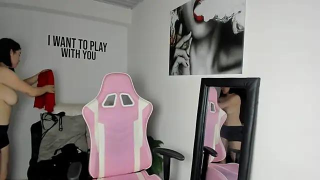 Teen sex cams free adult cams: check-out the satisfaction of conversing and c2c with our stunning models, who will teach you all about seduction and dreams with their smoking hot shapes.