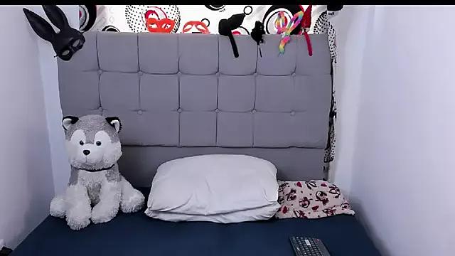 Teen sex cams free adult cams: check-out the satisfaction of conversing and c2c with our stunning models, who will teach you all about seduction and dreams with their smoking hot shapes.