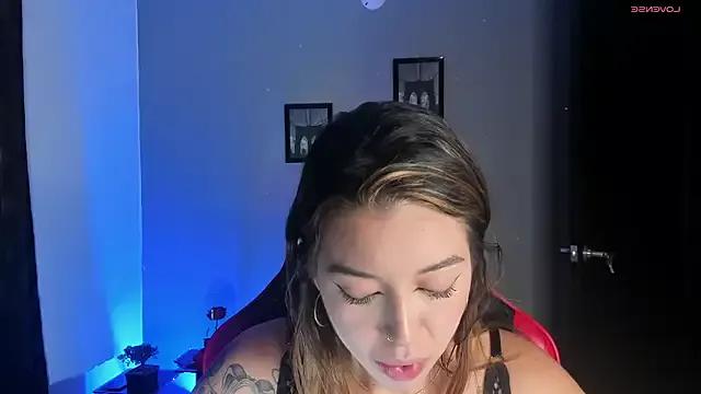 Teen sex cams free adult cams: check-out the satisfaction of conversing and c2c with our stunning models, who will teach you all about seduction and dreams with their smoking hot shapes.