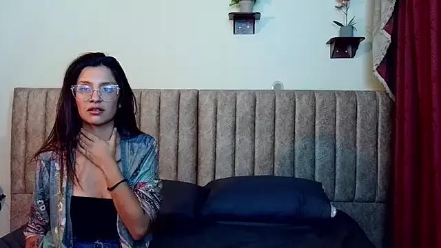 zoejustice from StripChat is Freechat