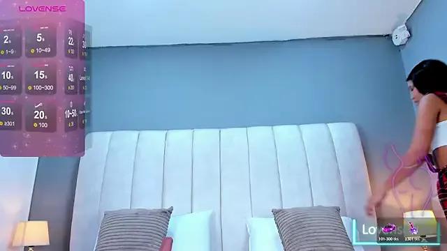 Teen sex cams free adult cams: check-out the satisfaction of conversing and c2c with our stunning models, who will teach you all about seduction and dreams with their smoking hot shapes.