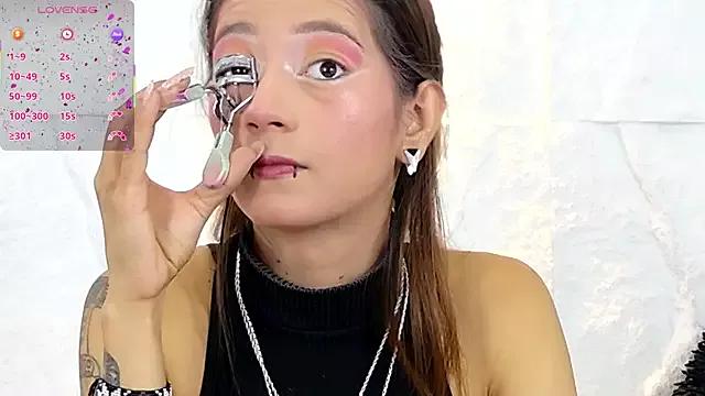 Teen sex cams free adult cams: check-out the satisfaction of conversing and c2c with our stunning models, who will teach you all about seduction and dreams with their smoking hot shapes.