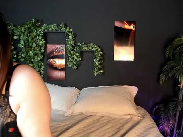 Gomory-kitty — HELLO!!!! I M NEW HEREFUCK PUSSY FINGERS @total 