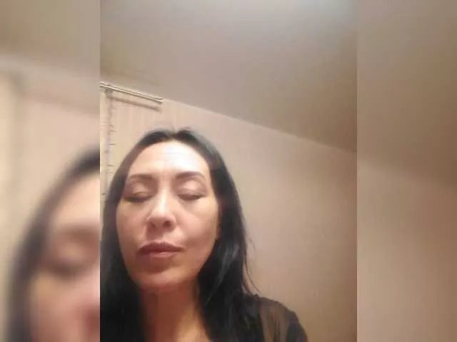 KarolinaMilf on BongaCams