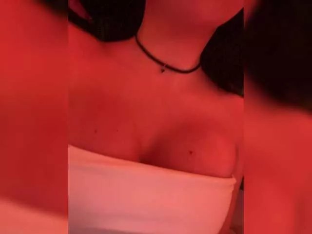 LadyOfDesire on BongaCams