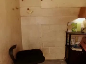 1bigsurprise4you on Chaturbate