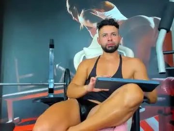 dantecross_ — GOAL: Show hard dick [45 tokens remaining] Let me put my big, hard cock in your mouth #new #muscle #master #latino #shave