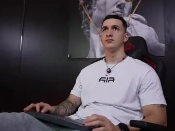 jacksonolsenn — cum shot #bigcock #monsterdick #muscle #alpha [888 tokens remaining]