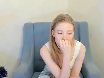 melodievejar on Chaturbate