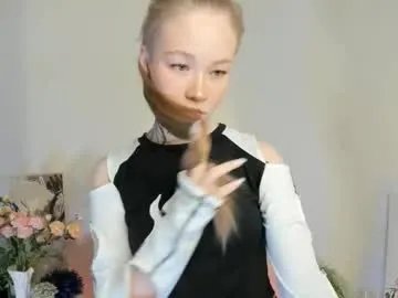 melodievejar on Chaturbate