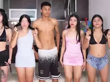 petites_perles on Chaturbate