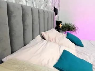 ultima_ma18 — rub pussy  #new #cute #teen #18 #pvt [120 tokens remaining]