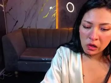 veronica_b_ — Surprise [30 tokens remaining]