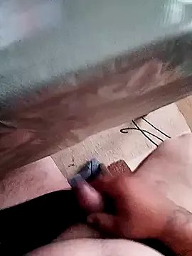 Freechat Alexander18edd on StripChat