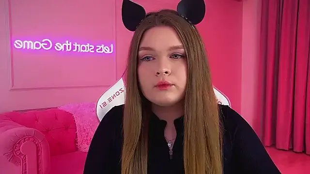 CrystalLyons — legs tease on the couch