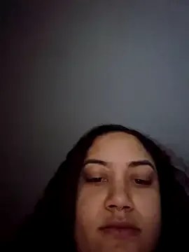 honeeyyy_pot on StripChat