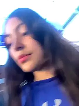 hotwife26 on StripChat