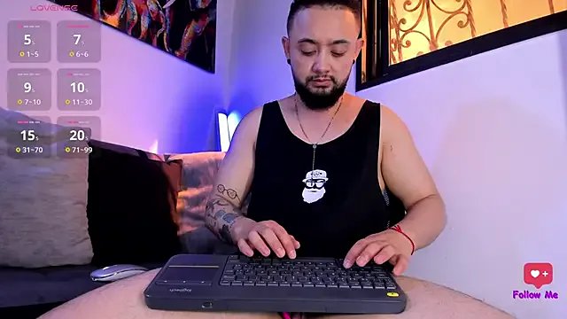 Noah_devil_ on StripChat