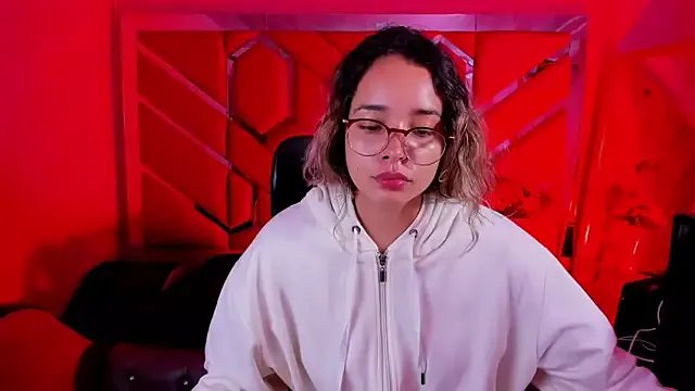 Olivia_Fox69 — Private on StripChat