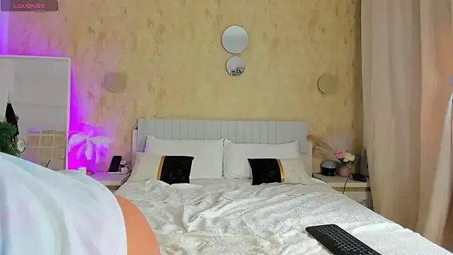 ParisSinX on StripChat