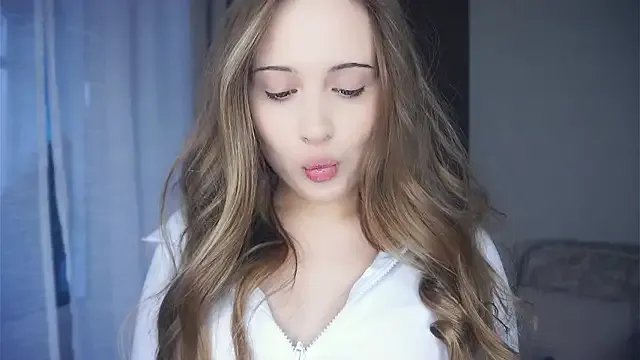 QuennaCoote — morning air kiss for you