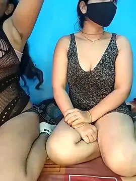 Sexy_dolls on StripChat