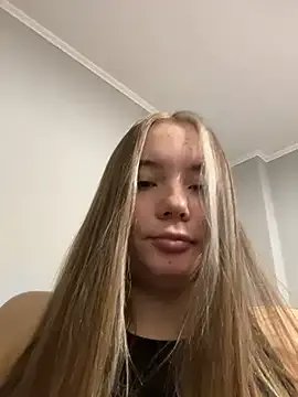 VineraSweet on StripChat