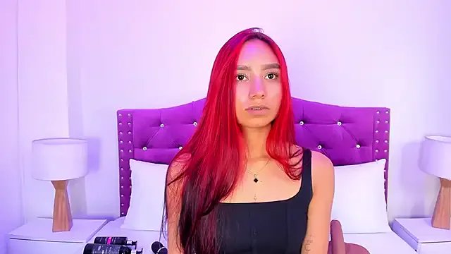 ximena_vasquez8 on StripChat